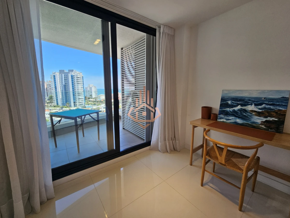 Se Vende Hermoso Departamento Piso 9 con 3 Dormitorios en Suite