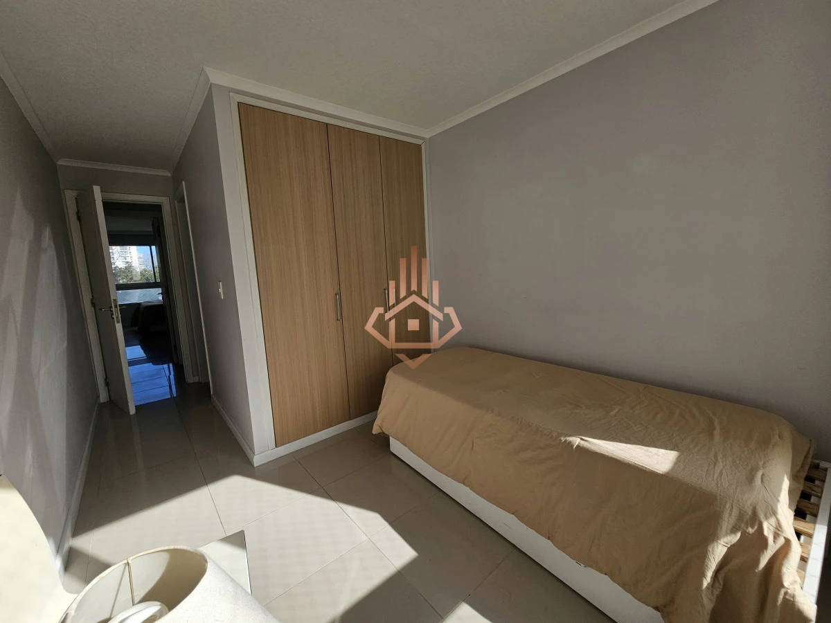 Departamento en Venta en Ocean Drive de 3 Dormitorios Mas Dependencia