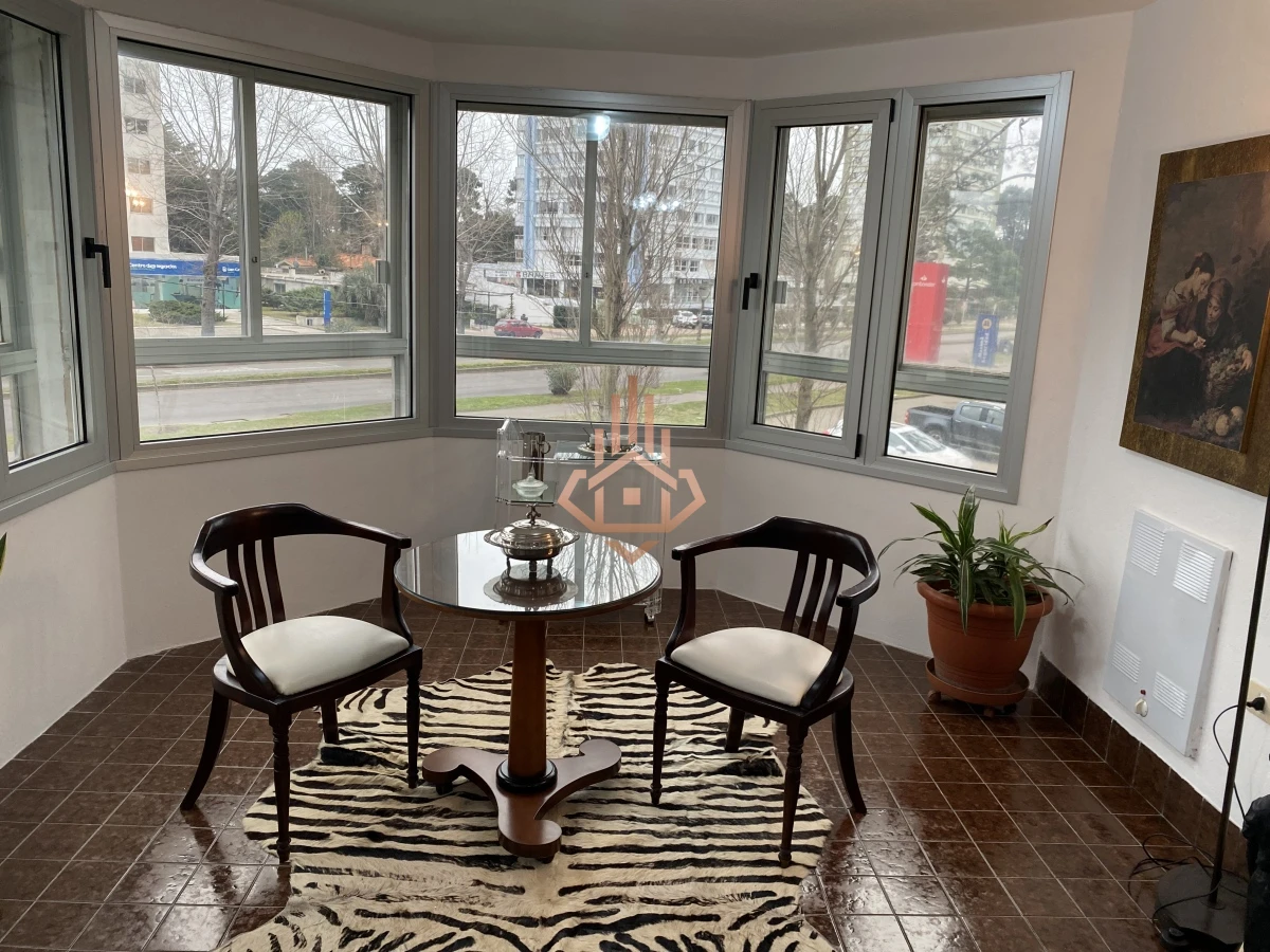 Venta Apartamento 3 dormitorios + dependencia, excelente orientaciÃ³n