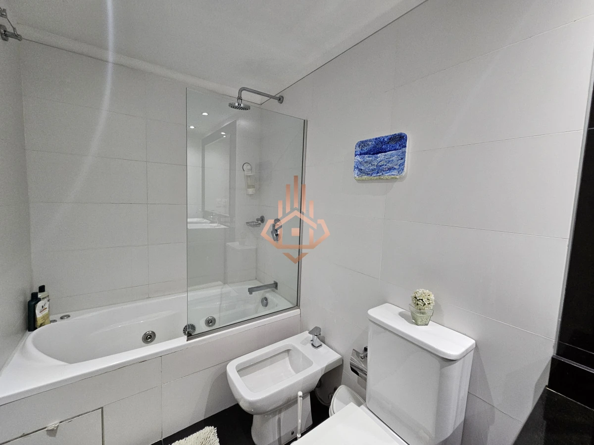 Se Vende Hermoso Departamento de 3 Dormitorios en Piso 10 Full Amenitis