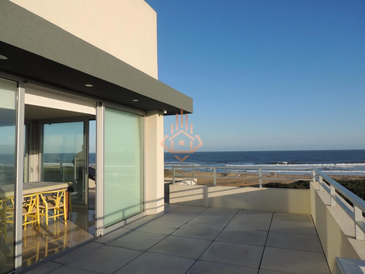 Departamento en Alquiler en Parada 30 de la Brava Primera Linea, 3 Dormitorios