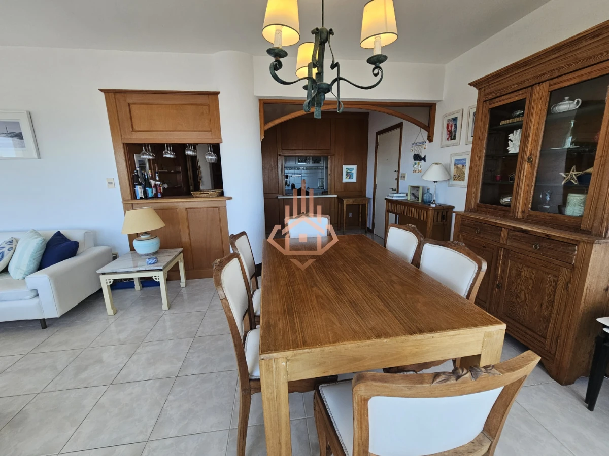 Apartamento en la Peninsula Vista al Mar