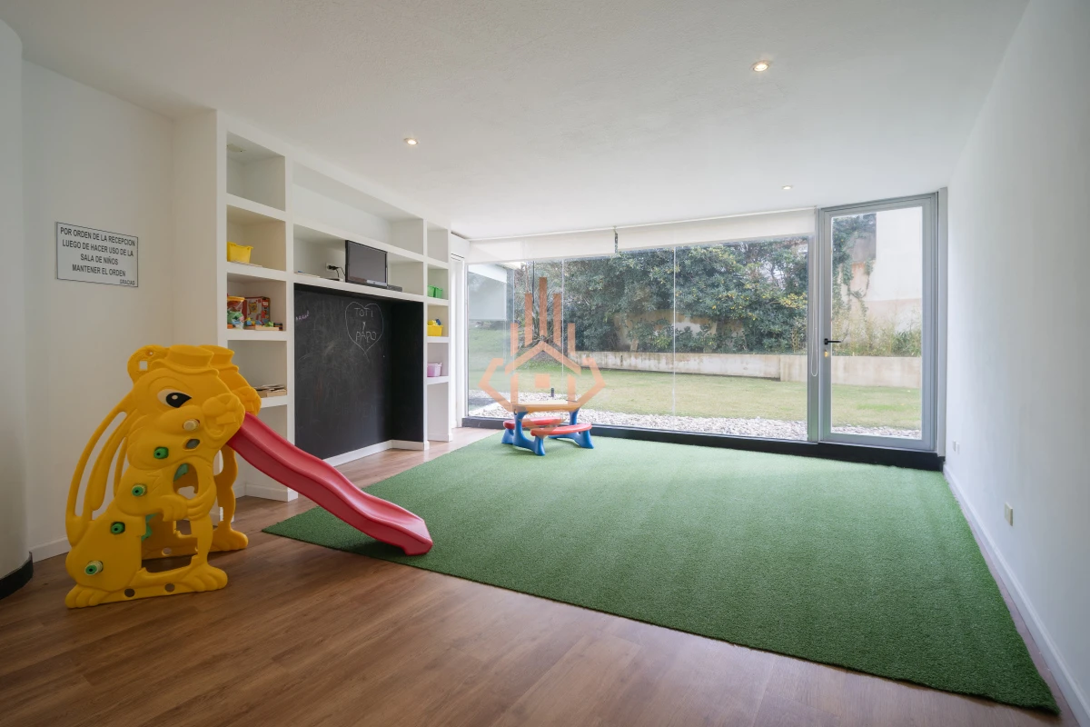 Penthouse Playa Brava, 5 Dormitorios, 4 Baños