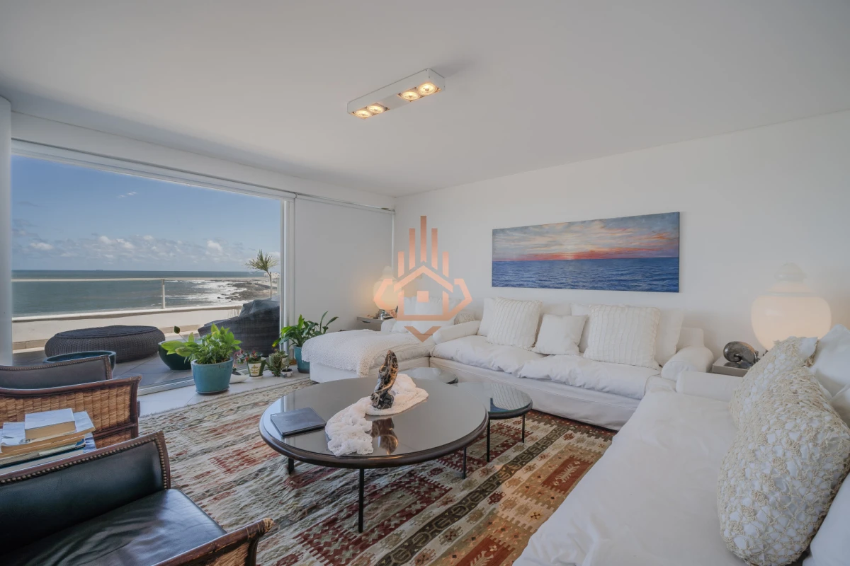 Triplex Penthouse Frente al Mar
