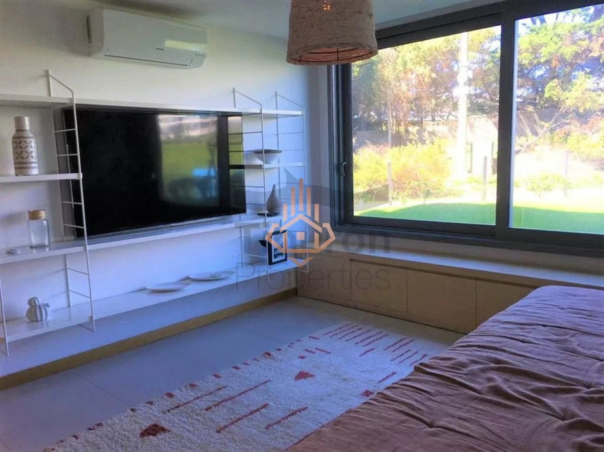 Tiburon Barra - SS 101