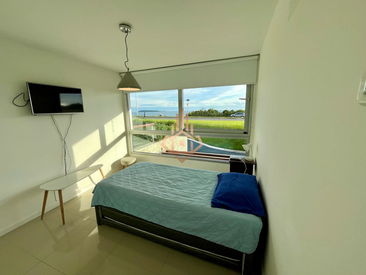 Apartamento Planta Baja - Edificio Isabel