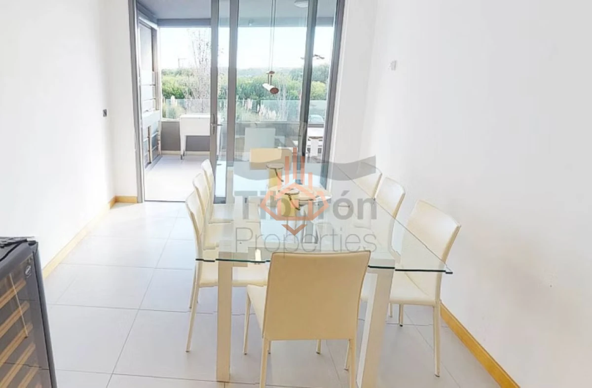 Tiburon Barra - SS 104