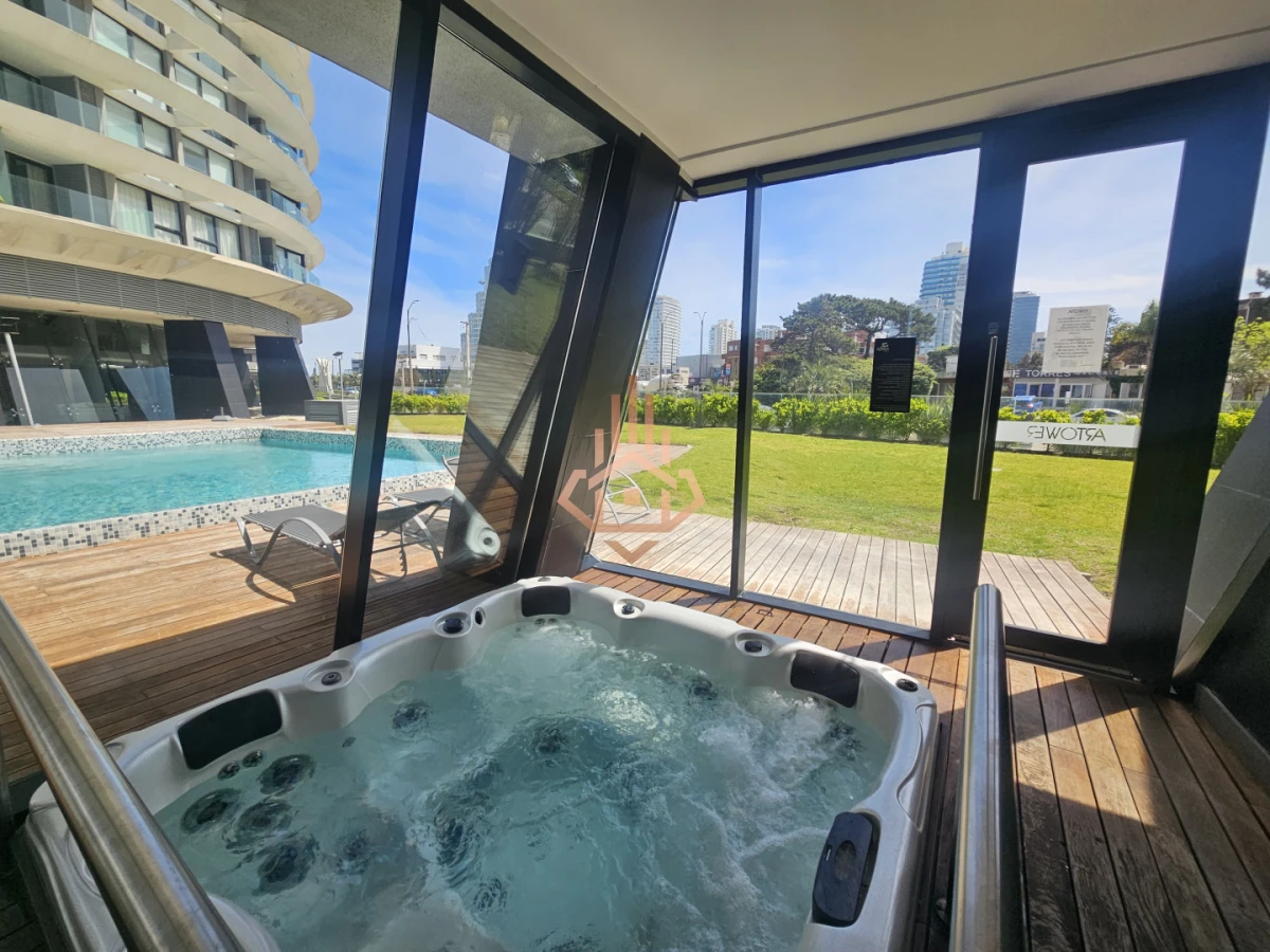 Se Vende Hermoso Departamento Piso 9 con 3 Dormitorios en Suite