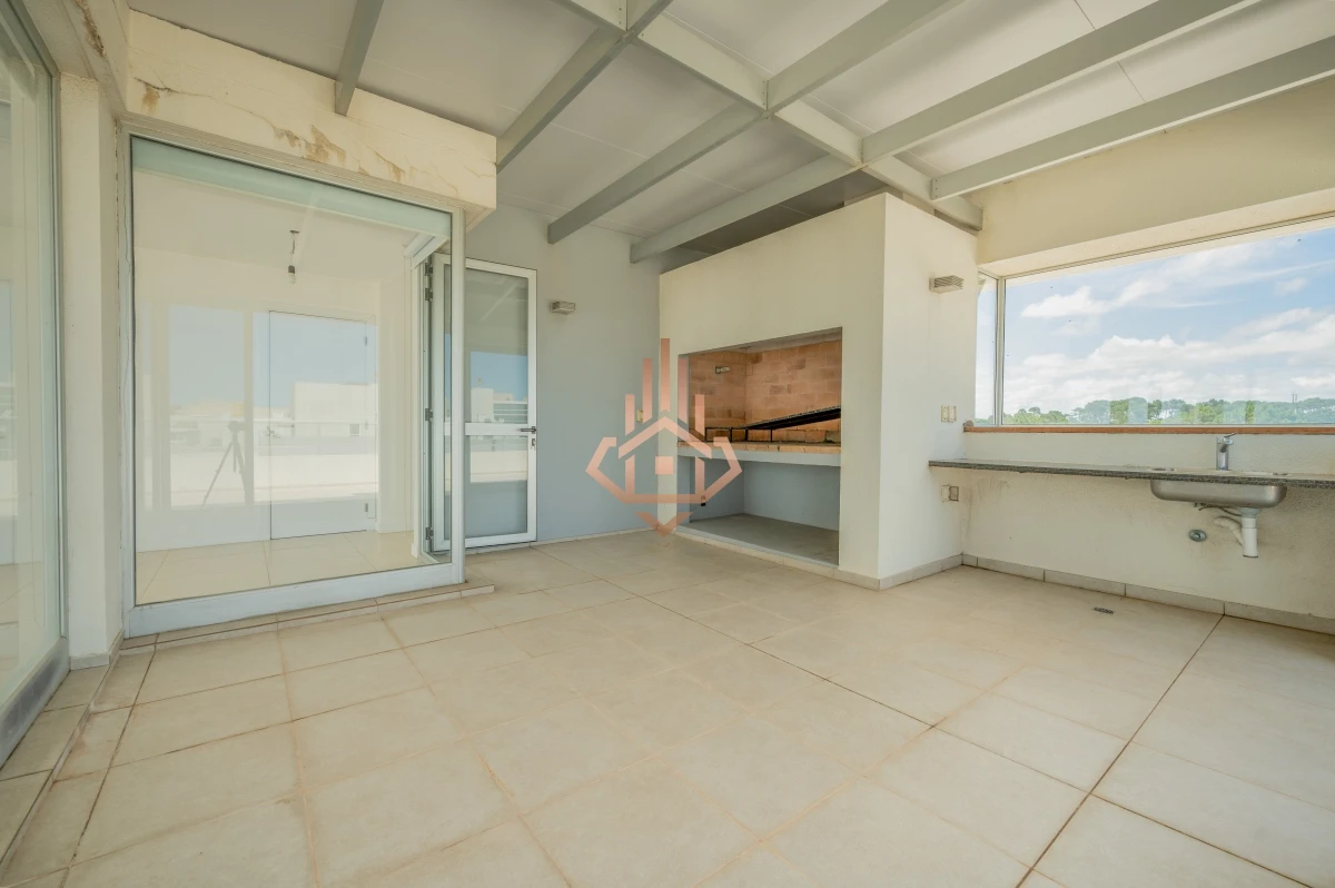 Venta Apartamento Penthouse 4 dormitorios, Frente al mar