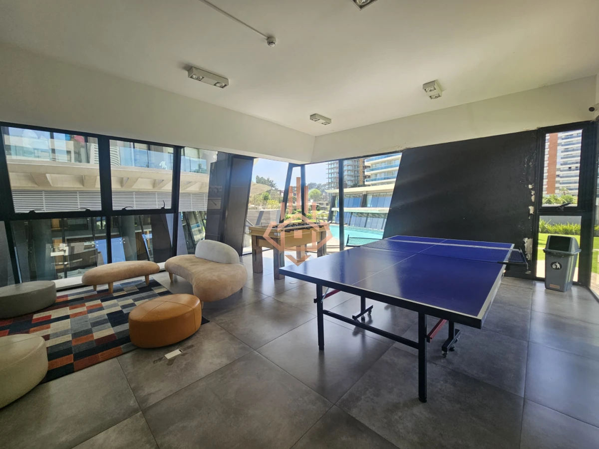 Se Vende Hermoso Departamento Piso 9 con 3 Dormitorios en Suite