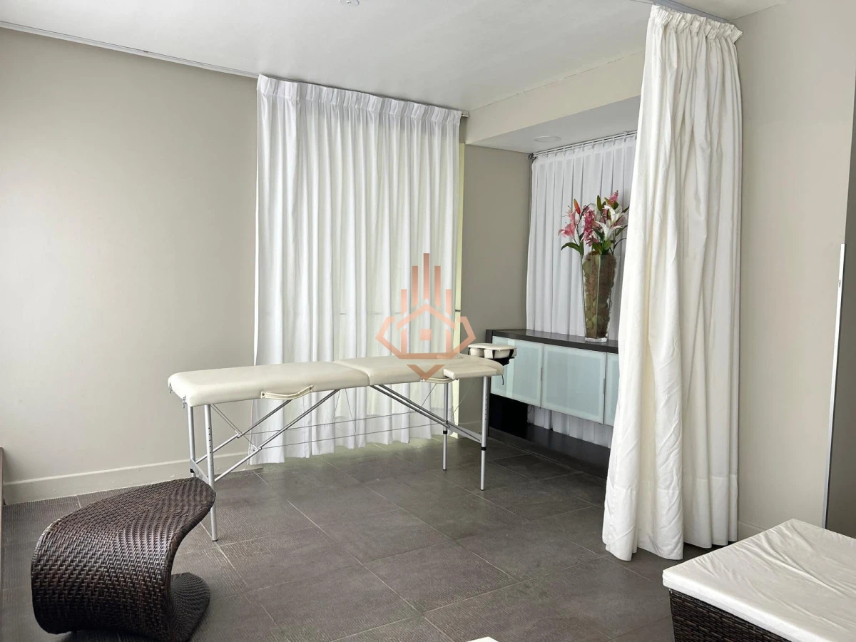 Departamento en Venta en Ocean Drive de 3 Dormitorios Mas Dependencia