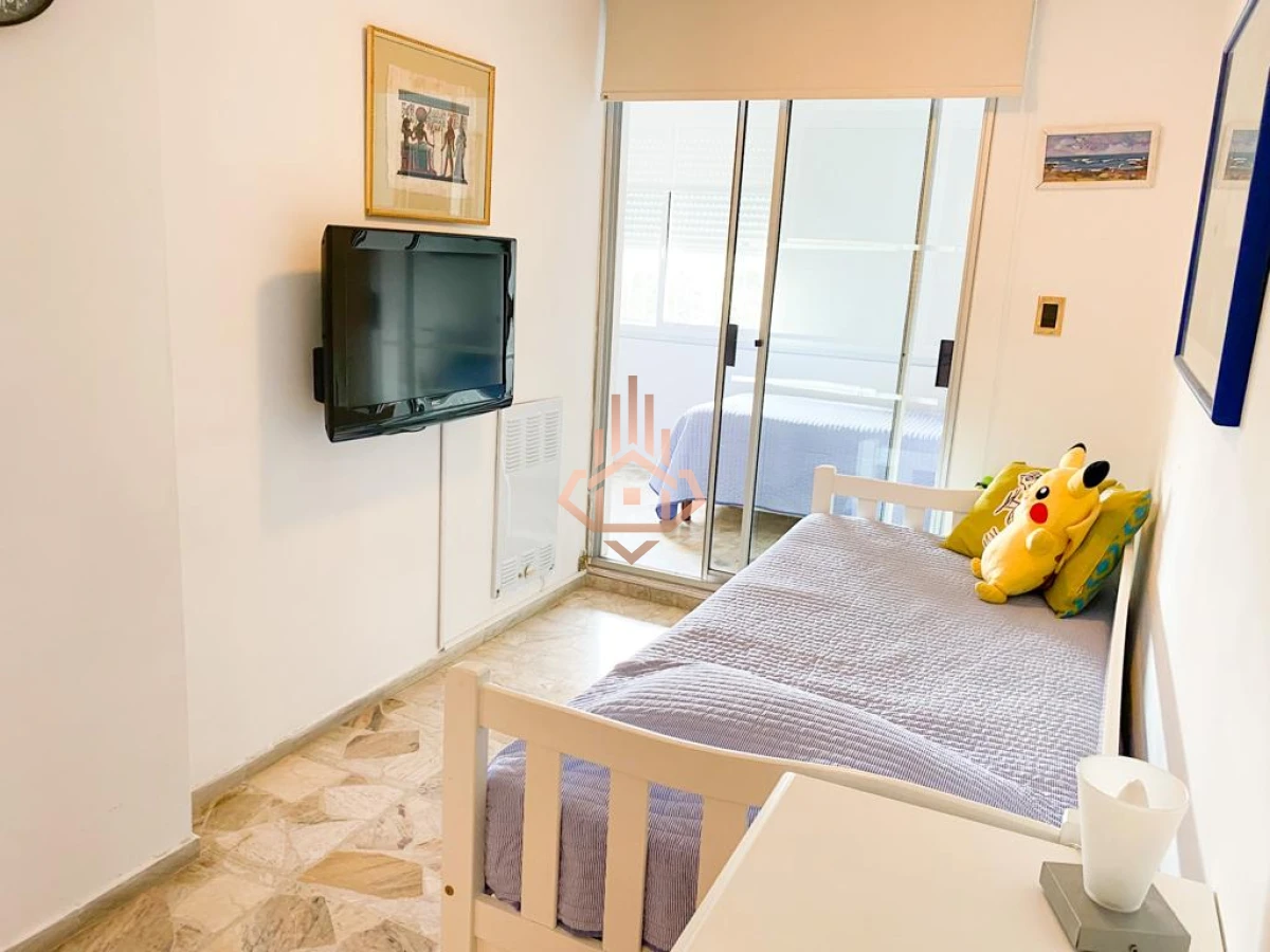 Apartamento 4 dormitorios Venta en Punta del Este.