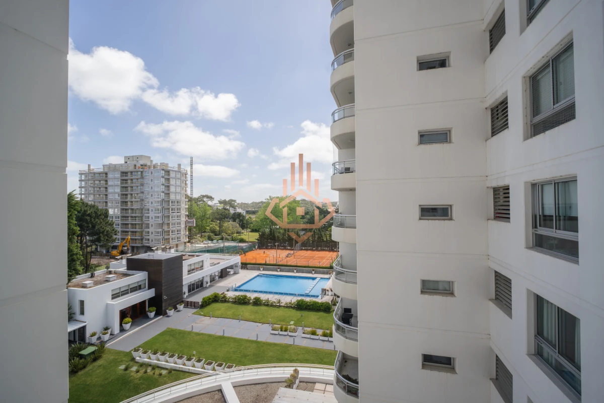 Venta Apartamento a pasos del Mar en Punta del Este, 1 dormitorio.