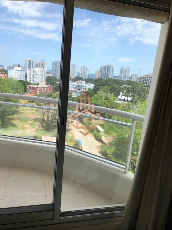 Venta de Apartamento de dos dormitorios, en Punta del Este full Amenitis