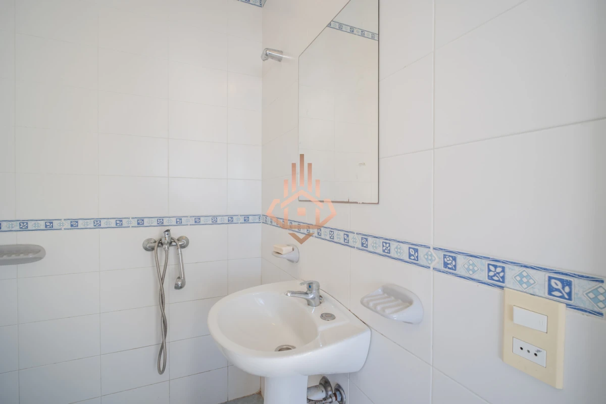 Departamento en Primera Línea - Vista Infinita al Mar en Parada 28 de La Brava