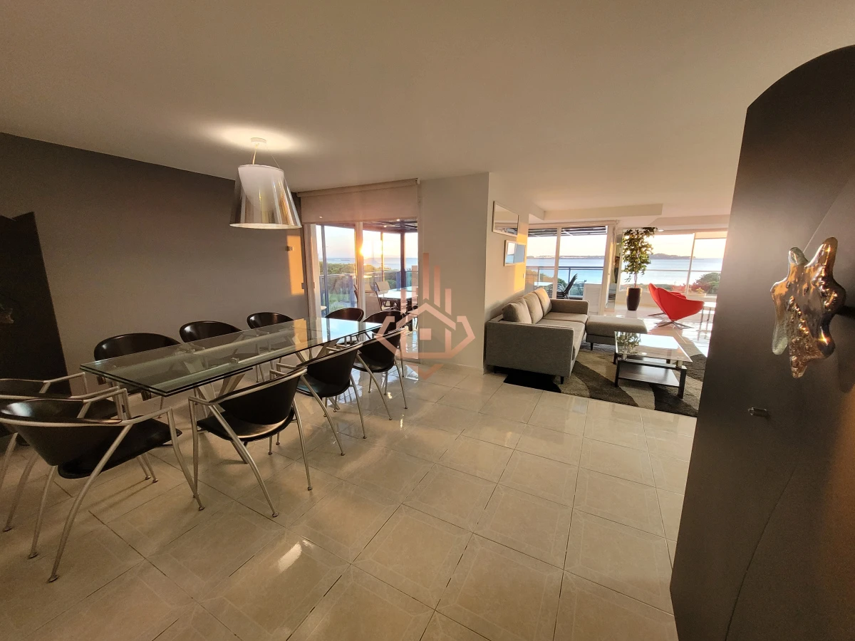 Residencia de lujo en venta frente al mar - Beverly Tower, Playa Mansa