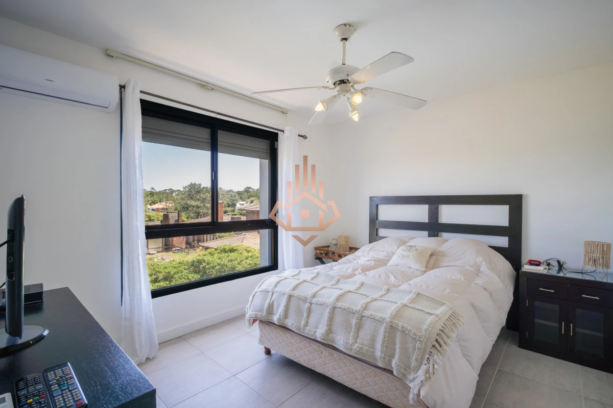 Departamento en Primera Línea - Vista Infinita al Mar en Parada 28 de La Brava