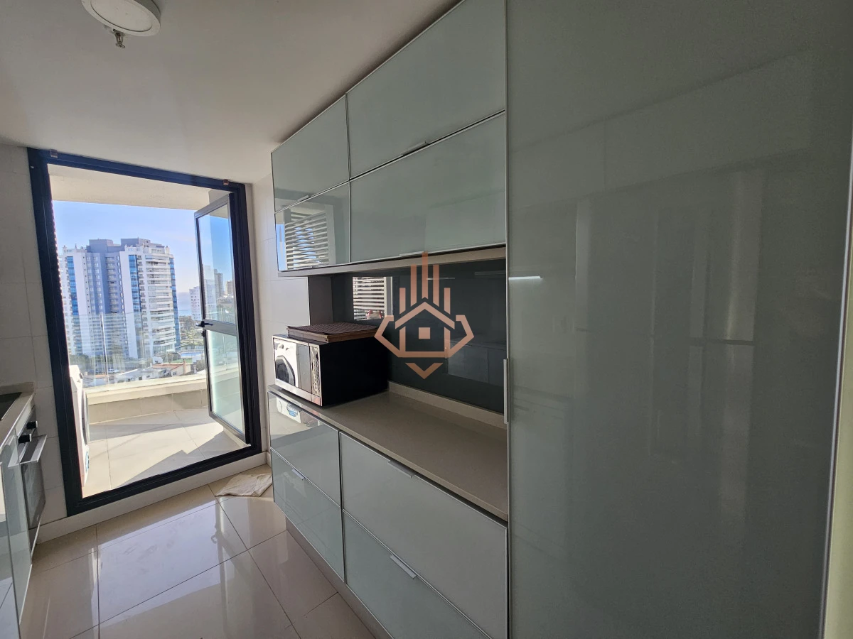 Se Vende Hermoso Departamento de 3 Dormitorios en Piso 10 Full Amenitis