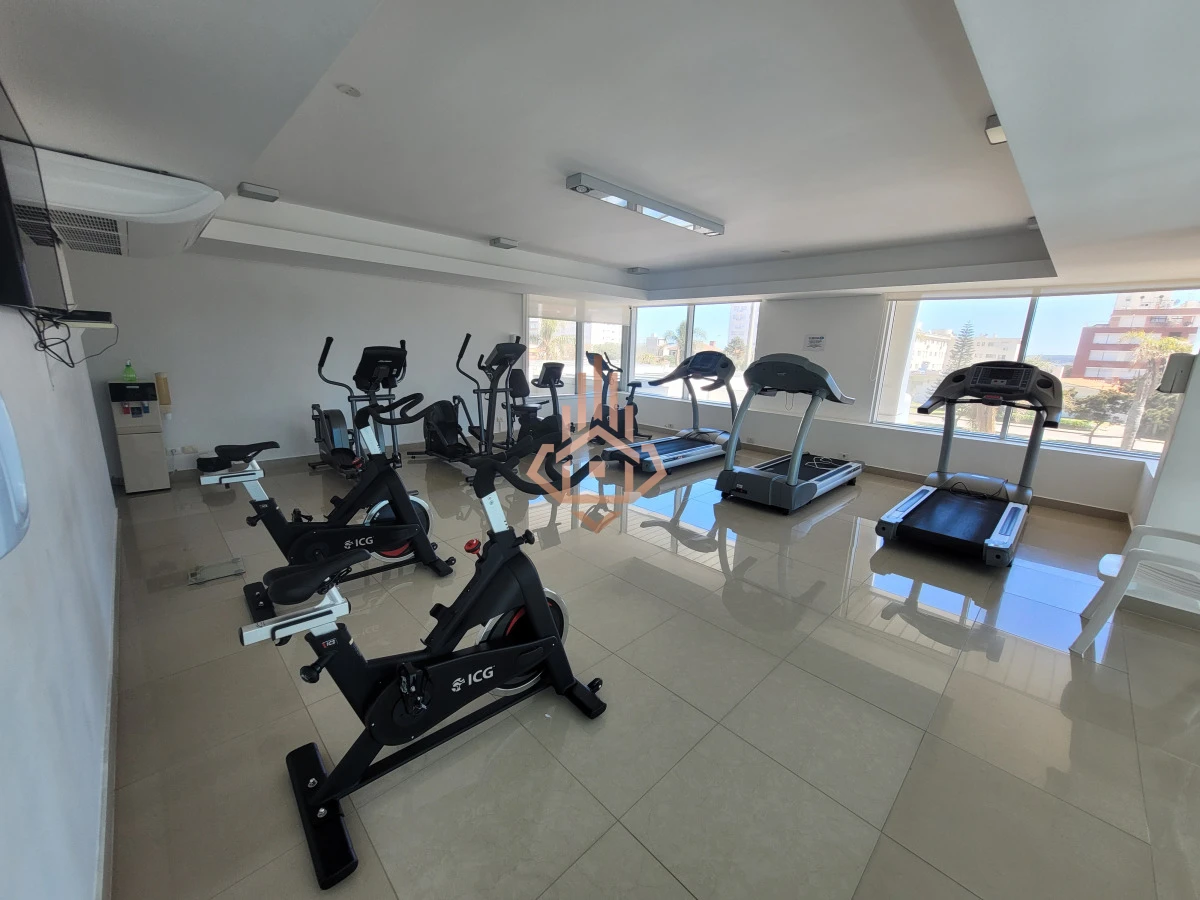 Venta de apartamento piso alto con vista al mar  Edificio Art Boulevard