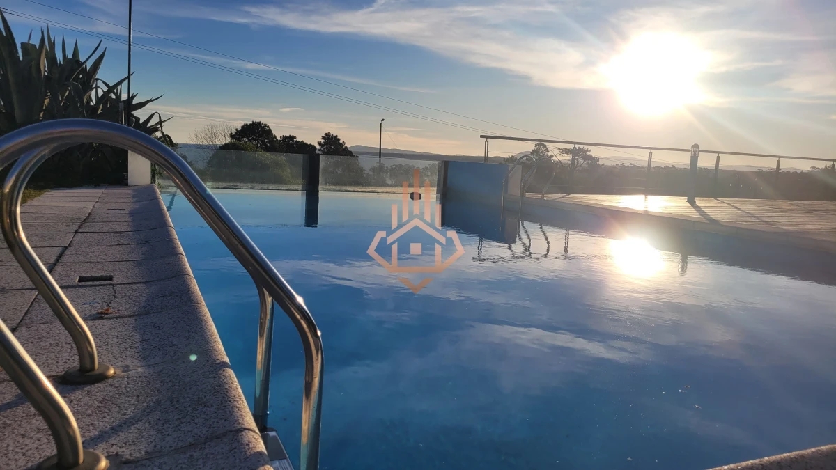 Apartamento dúplex en venta con vista panorámica en Punta Ballena