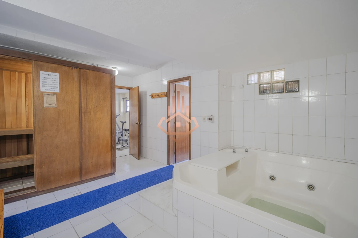 Venta Departamento 2 Dormitorios con Terraza Exclusiva y Vista al Mar - Península