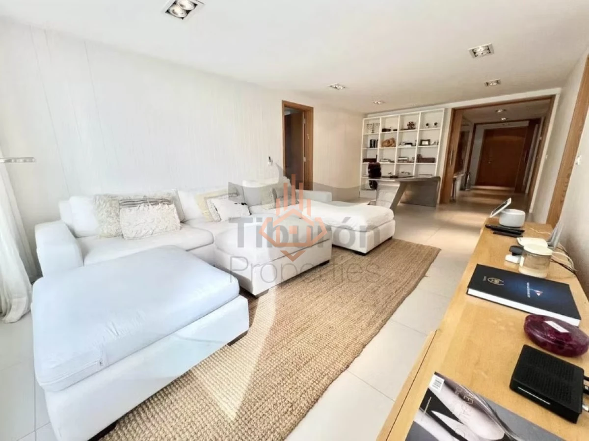 TIBURON PROPERTIES LOGO web - blanco.png TIBURON PROPERTIES LOGO web - blanco.png Tiburon Terrazas - SS 106