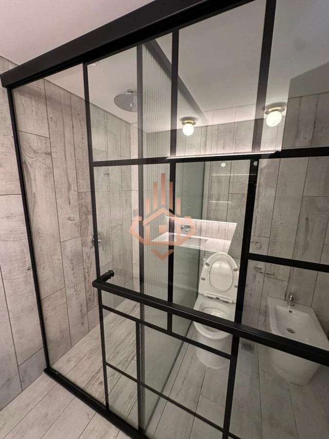 Venta departamento en Surfside de 1 dorm + den