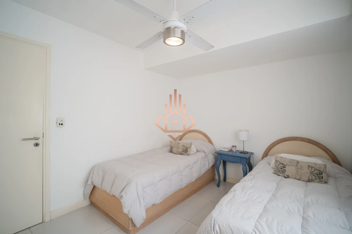 Apartamento en la Península - A pasos de Playa El Emir y Av. Gorlero