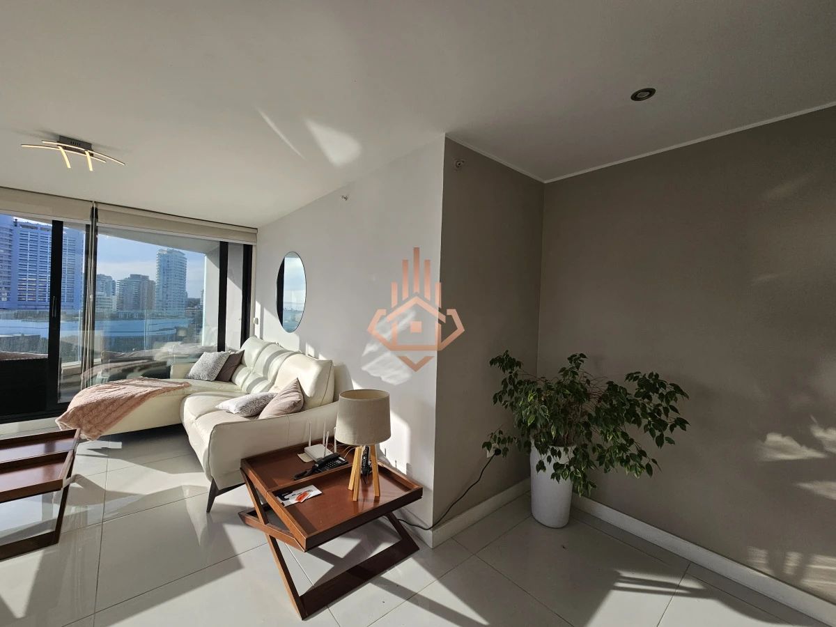 Se Vende Hermoso Departamento de 3 Dormitorios en Piso 10 Full Amenitis