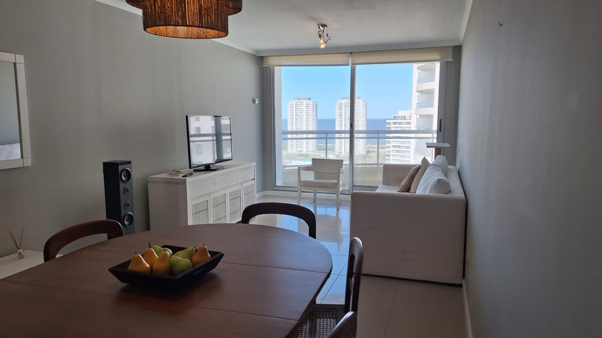 Departamento en venta en Ocean Drive, Oportunidad en Punta del Este
