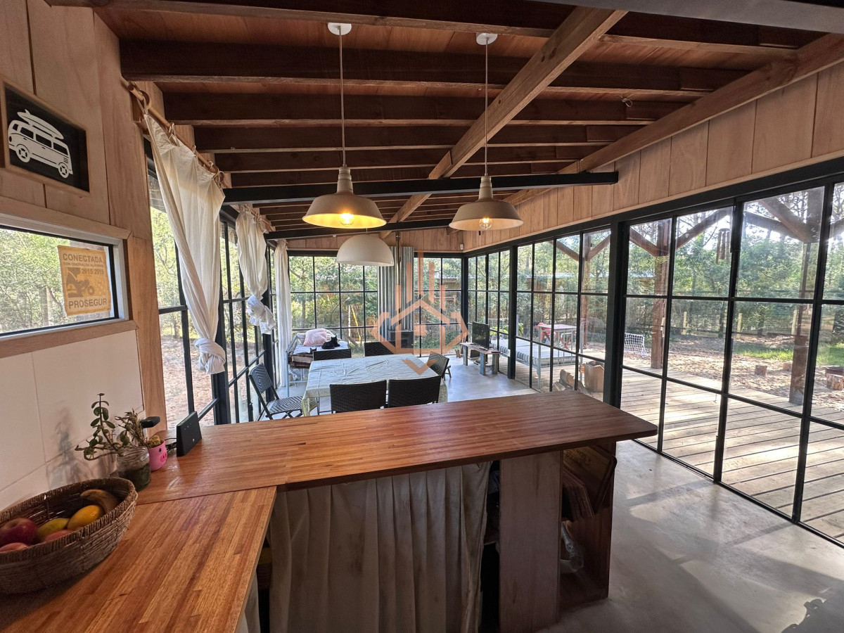 Casa en La Barra (Barra Verde) con terreno de 1500mts! SE VENDE - LUX81C