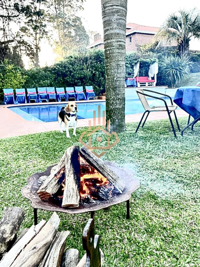 Alquiler de Temporada Casa 4 dormitorios y piscina climatizada a 500 metros del mar