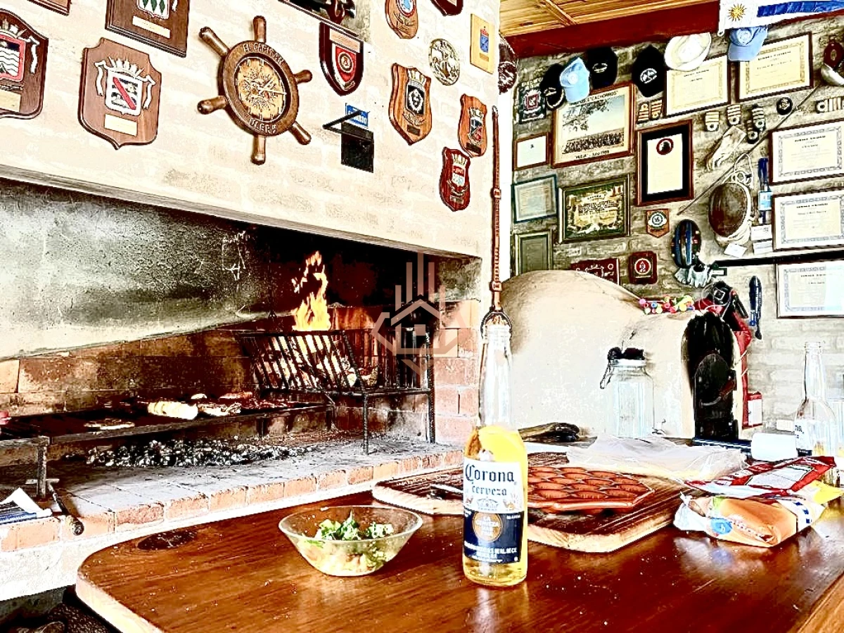 Alquiler de Temporada Casa 4 dormitorios y piscina climatizada a 500 metros del mar