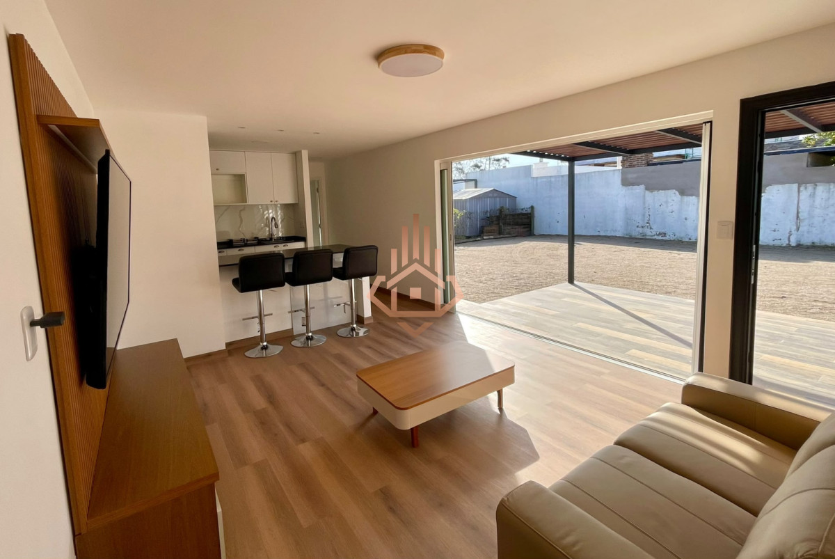 Alquiler Anual Pinares Maldonado  - LUX21099784C