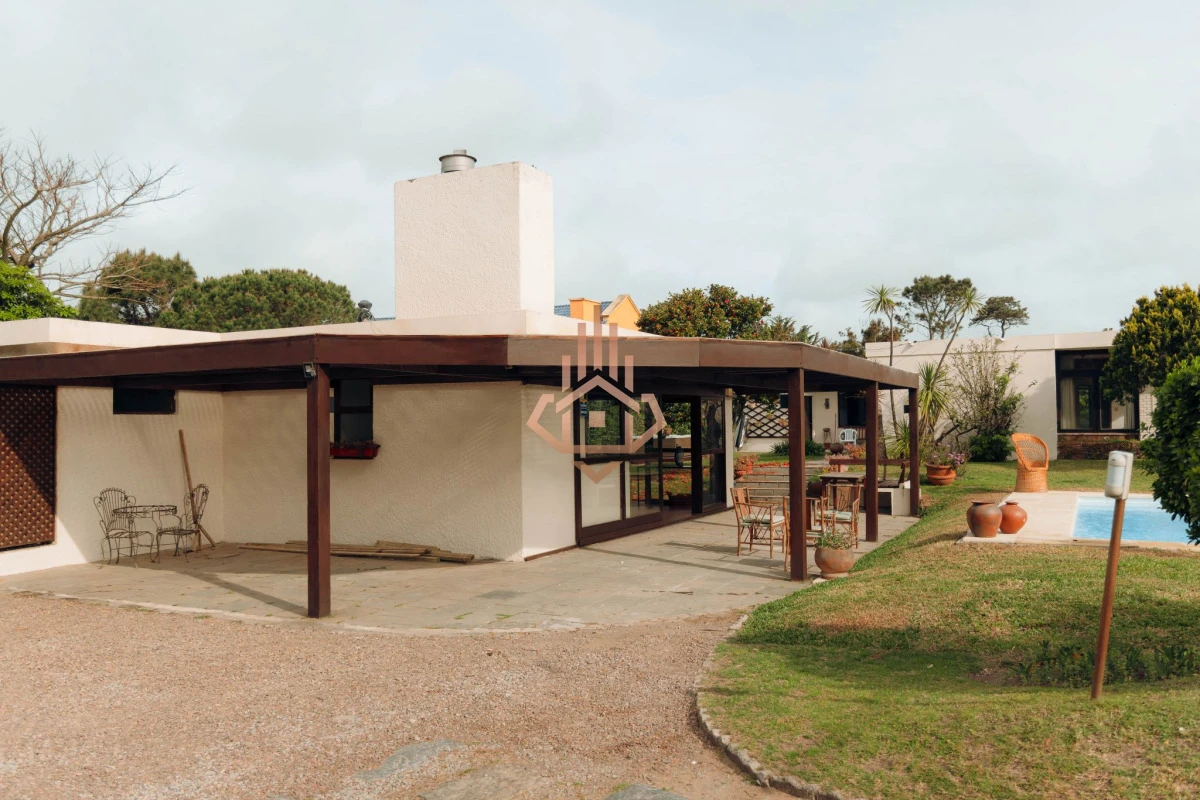 Casa exclusiva en Punta del Este - Playa Mansa