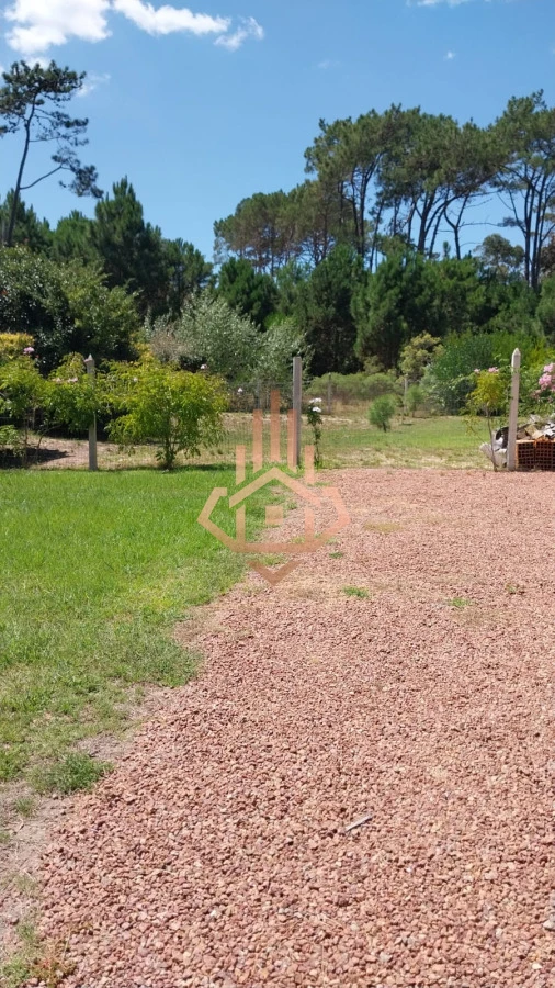 Se Alqula Casa de 2 Dormitorios y Dos Baños en la Barra