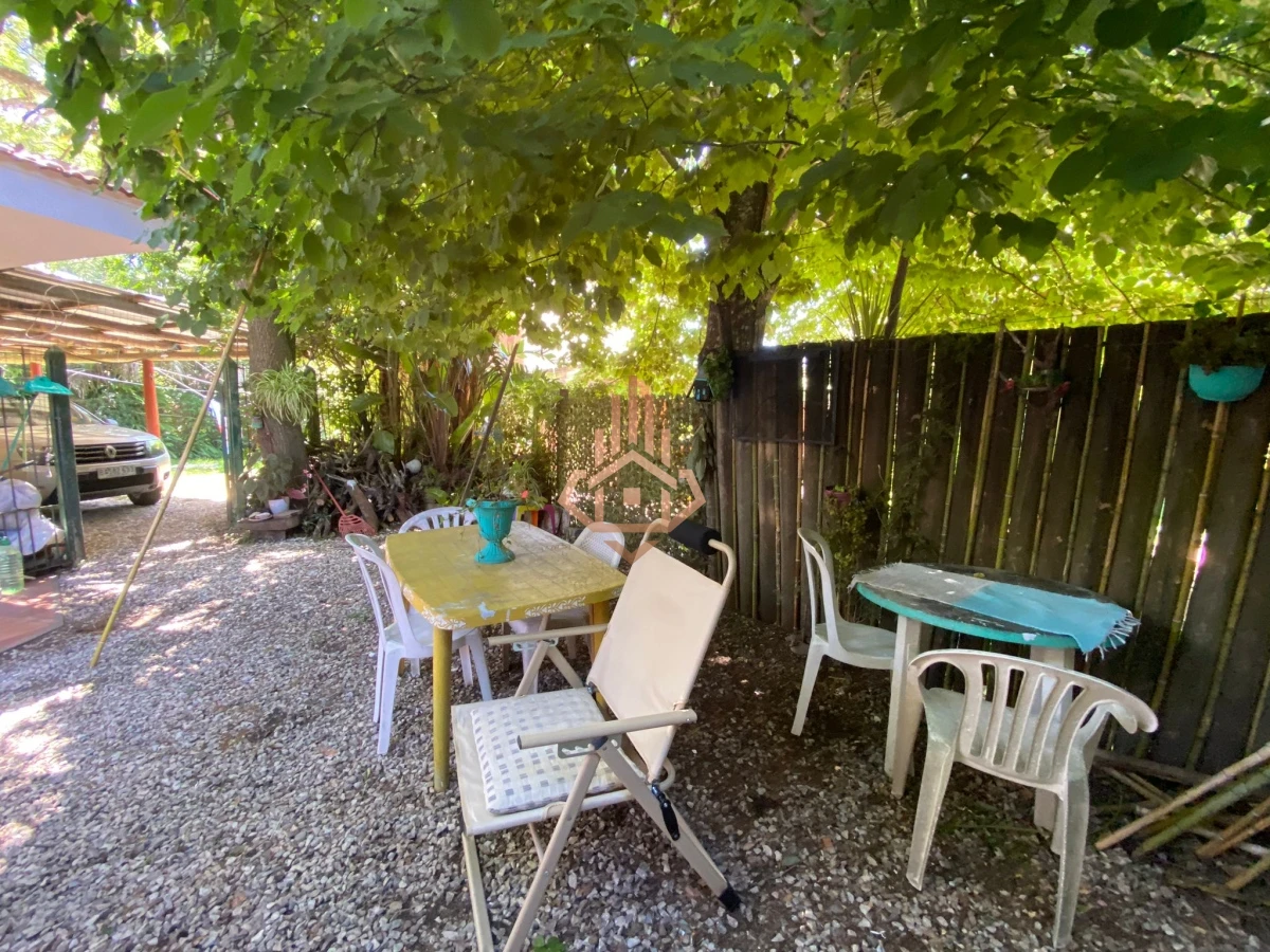 Casa en Alquiler Anual 3 dormitorios+ 1 suite.