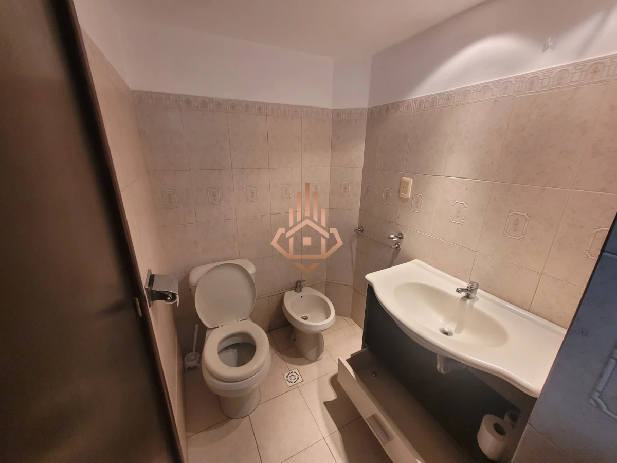 Casa en venta en zona de colegios entorno residencial y familiar