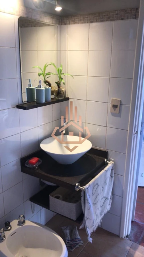 Casa en venta  alquiler 4 dormitorios, 2 dormitorios en suite. Piscina amplio JardÃ­n Barrio Marly