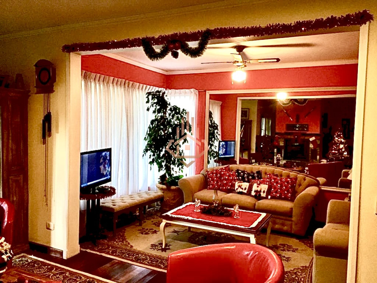 Alquiler de Temporada Casa 4 dormitorios y piscina climatizada a 500 metros del mar