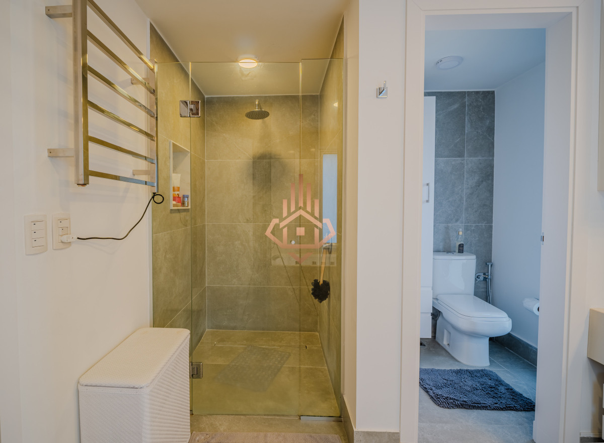 Casa de 4 dormitorios en Barrio Privado La Residence