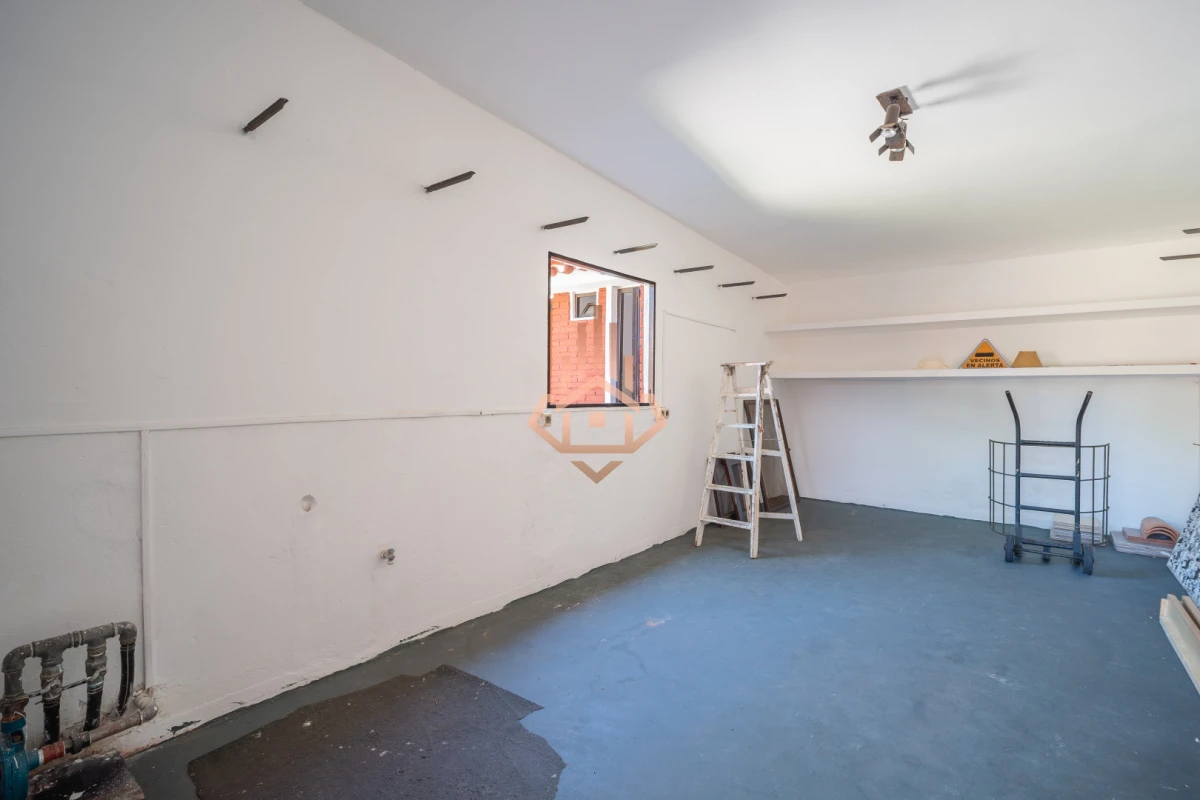 Casa en venta en B. Cantegril, zona de colegios entorno residencial