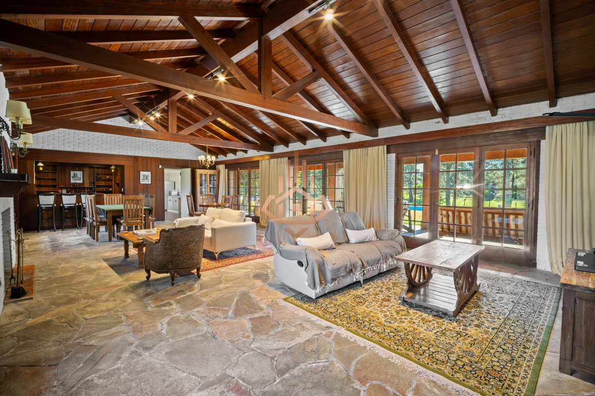 Casa En Barrio Golf