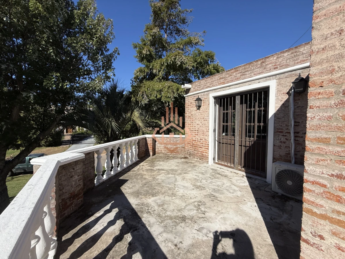 Alquiler Anual Casa de 3 Dormitorios en Altos del Pinar