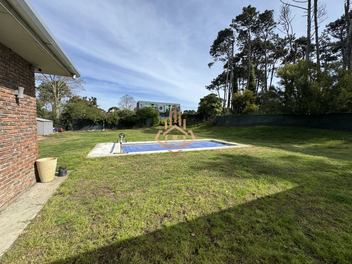 Alquiler de Temporada casa de 3 dormitorios en Punta del Este con Pisicna,