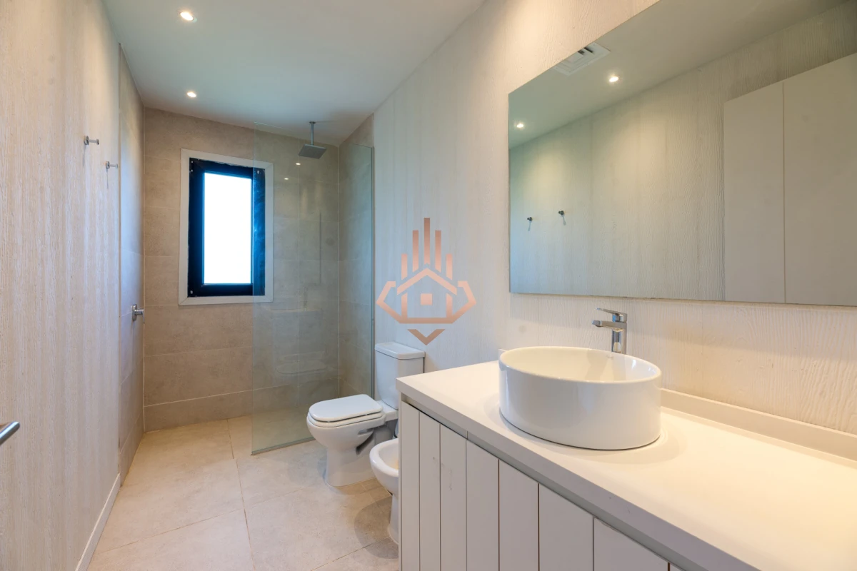 Casa Chiapeta - Puerto Quetzal - La Barra