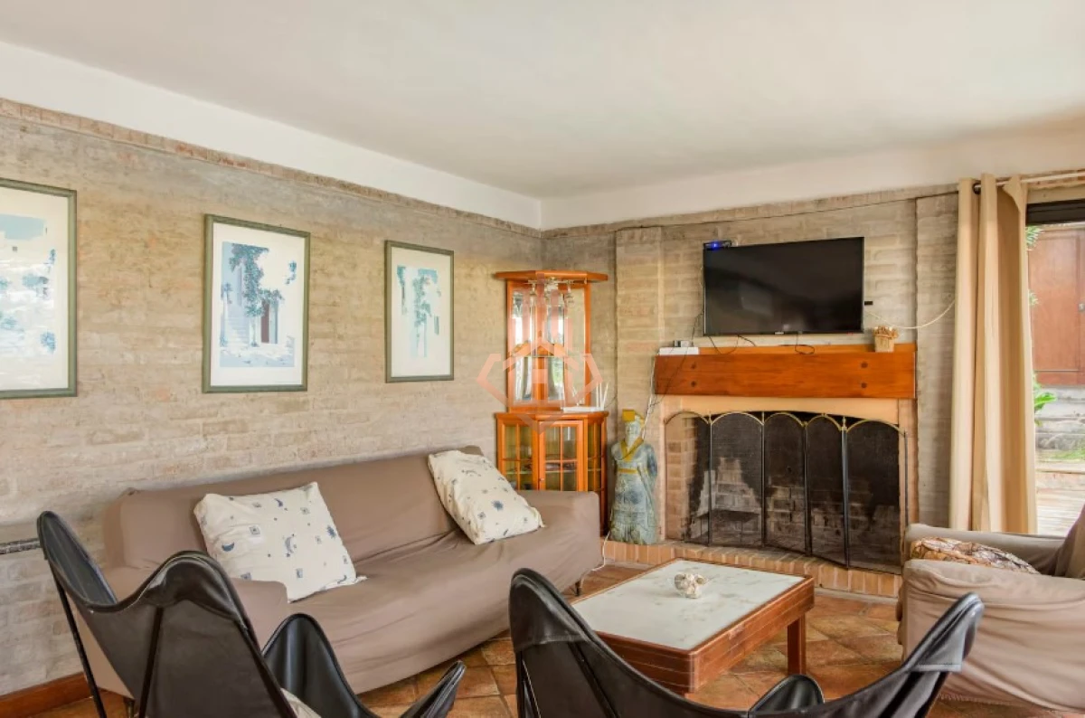 Alquiler de temporada - Casa en Punta Ballena con vista a la bahía de Portezuelo