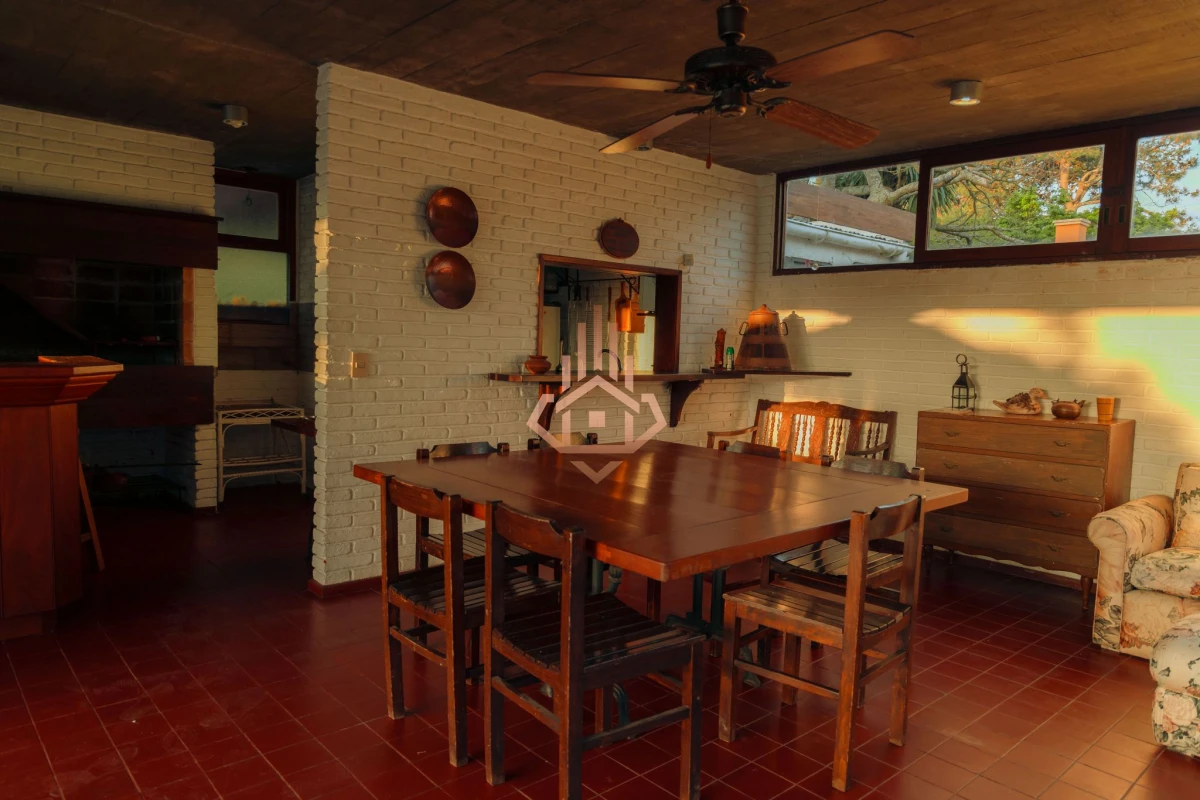 Casa exclusiva en Punta del Este - Playa Mansa