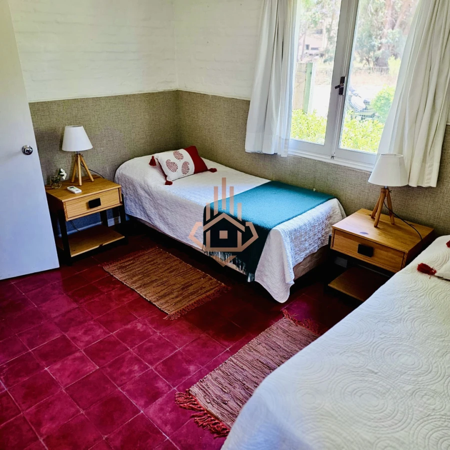 Venta casa de 4 dormitorios en la barra con piscina climatizada