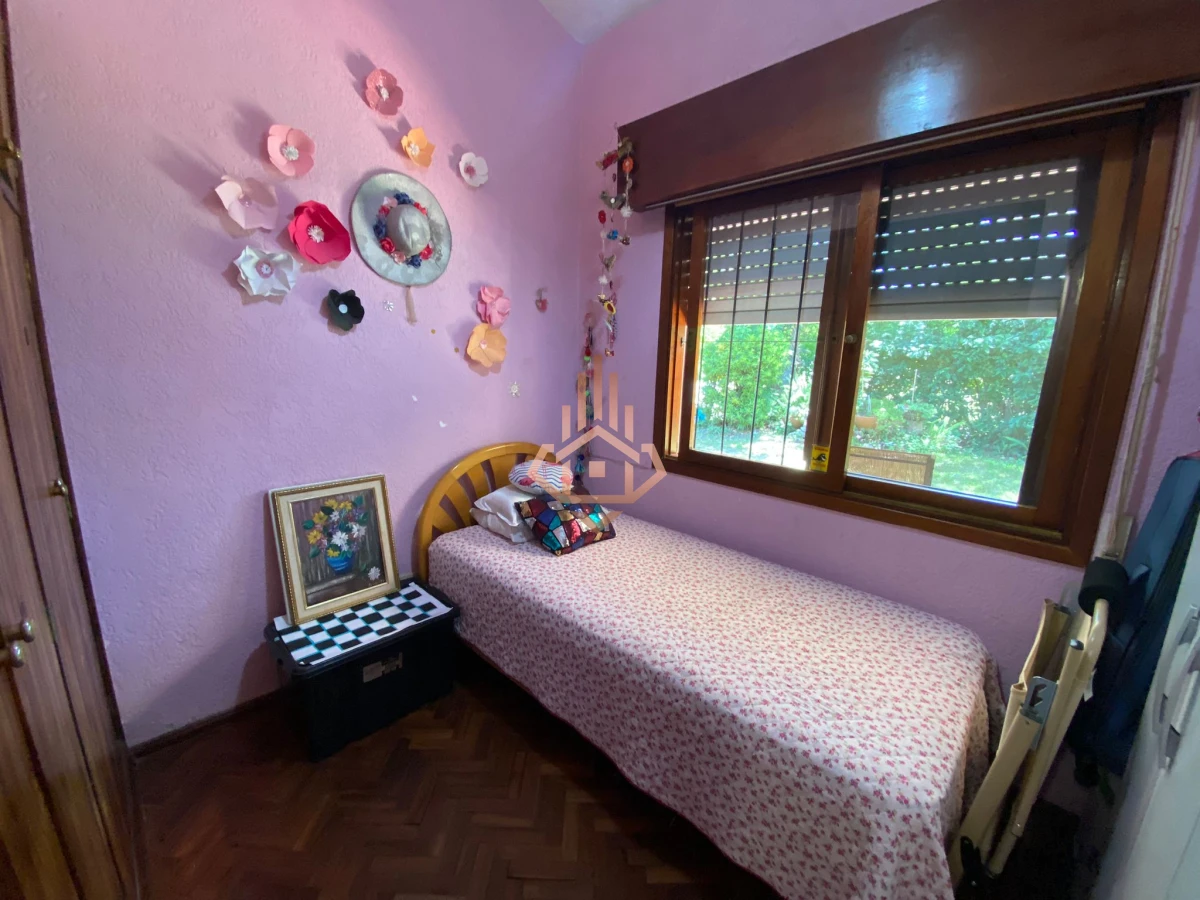 Casa en Alquiler Anual 3 dormitorios+ 1 suite.